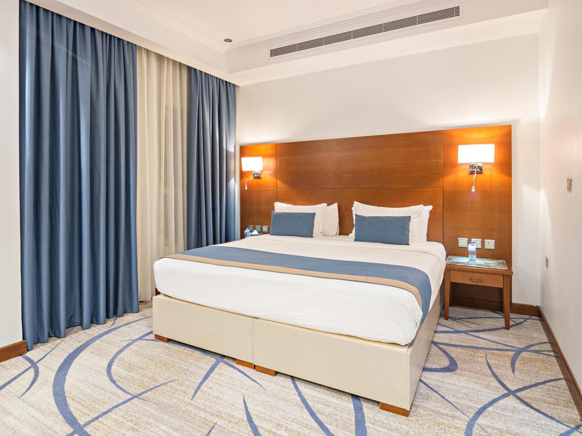 Jiwar Almasi Hotel Jeddah Ngoại thất bức ảnh